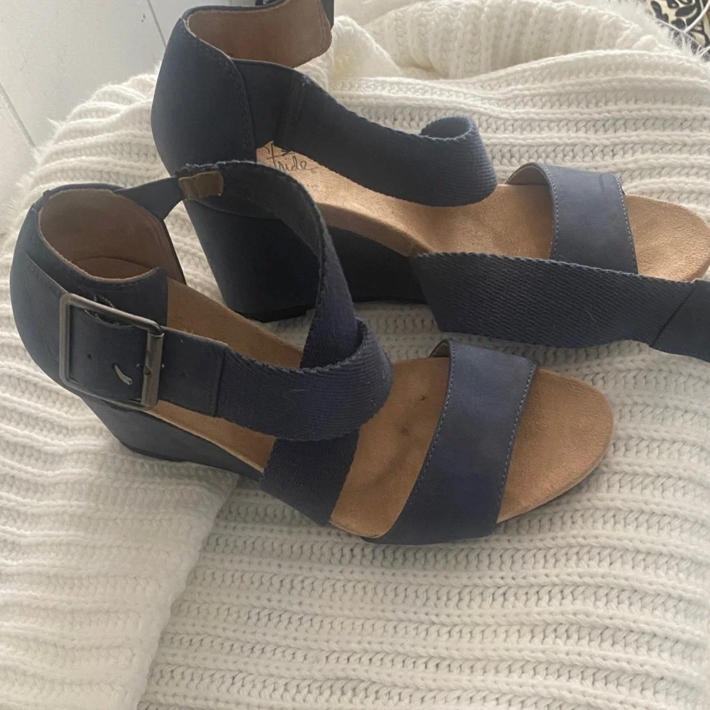 Life Stride stylish wedge