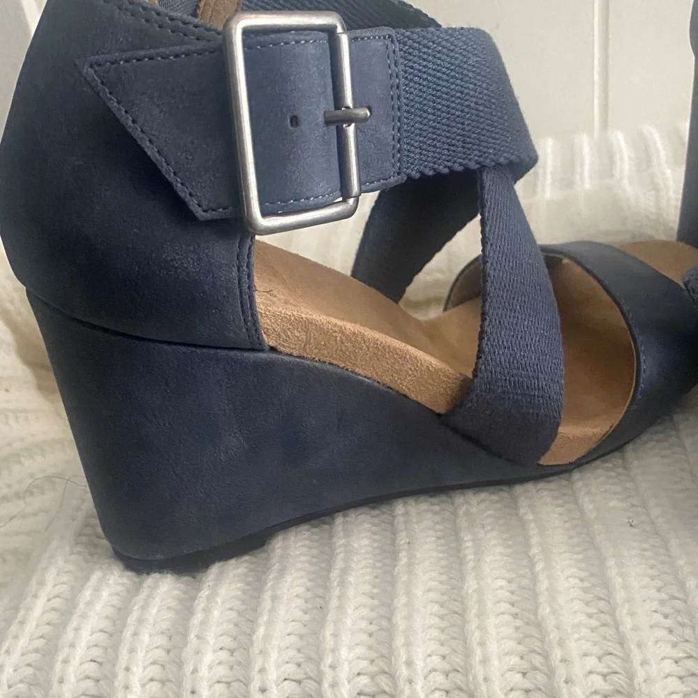 Life Stride stylish wedge