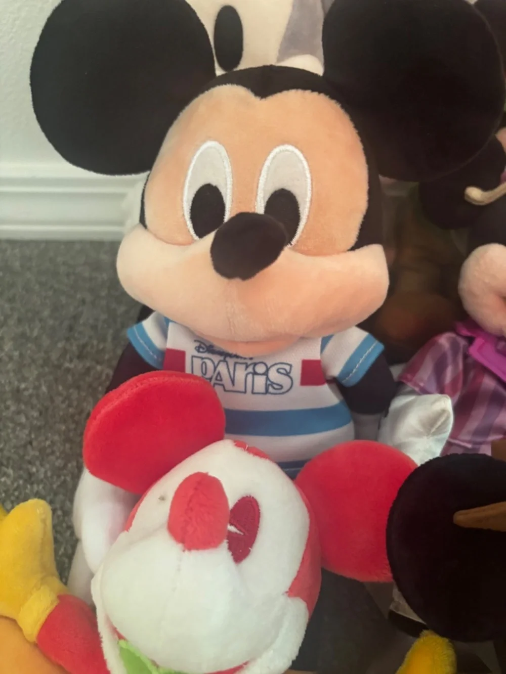 Walt Disney lot 15