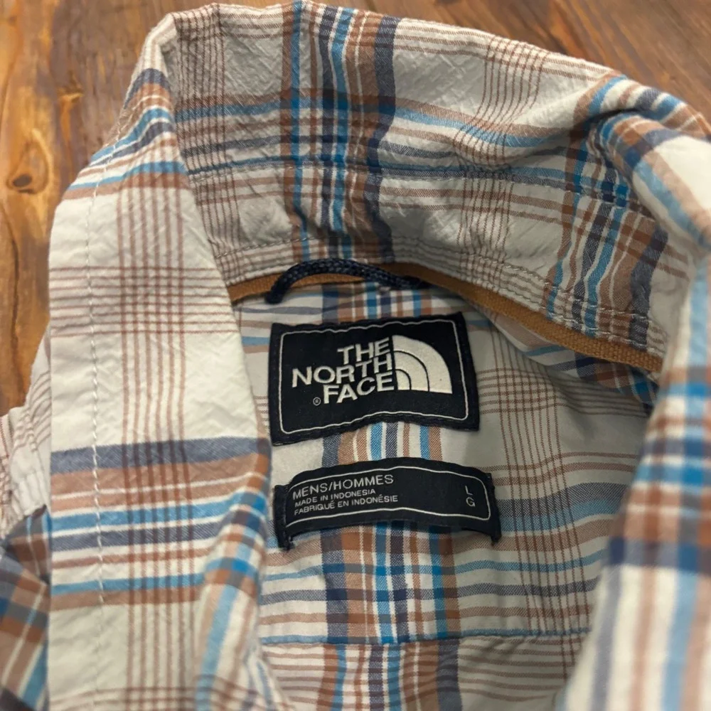 The North Face Mens Plaid Short Sleeve Button Down Shirt Blue Brown NF0A3BDU L