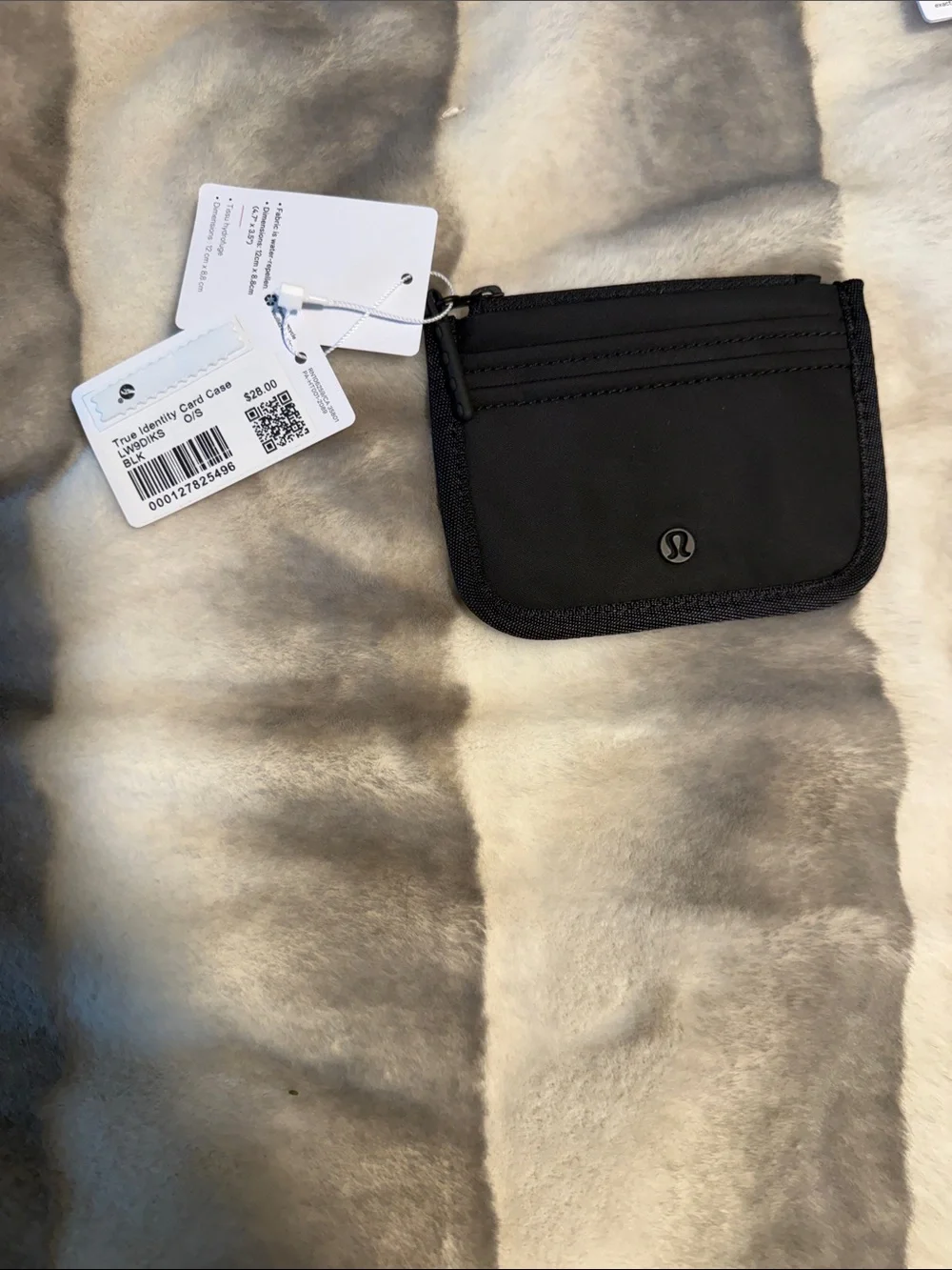 lululemon athletica Black Card & Key Holder