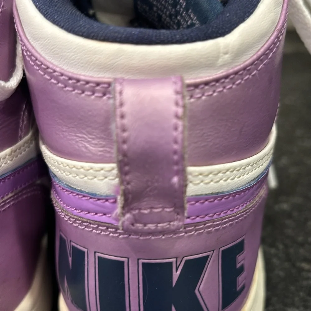 Vintage Nike Youth High Tops - Purple/White/Navy Size 6Y / EUR 38.5