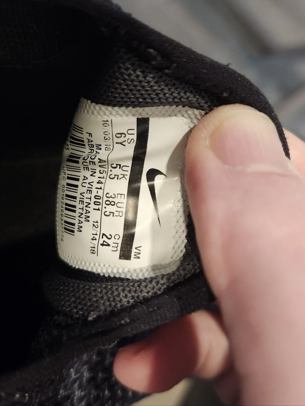 Nike Air Max 270 RF (GS) 