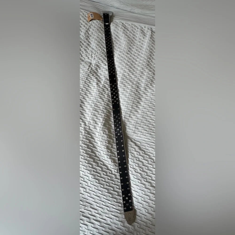 Twig & arrow touch stunning