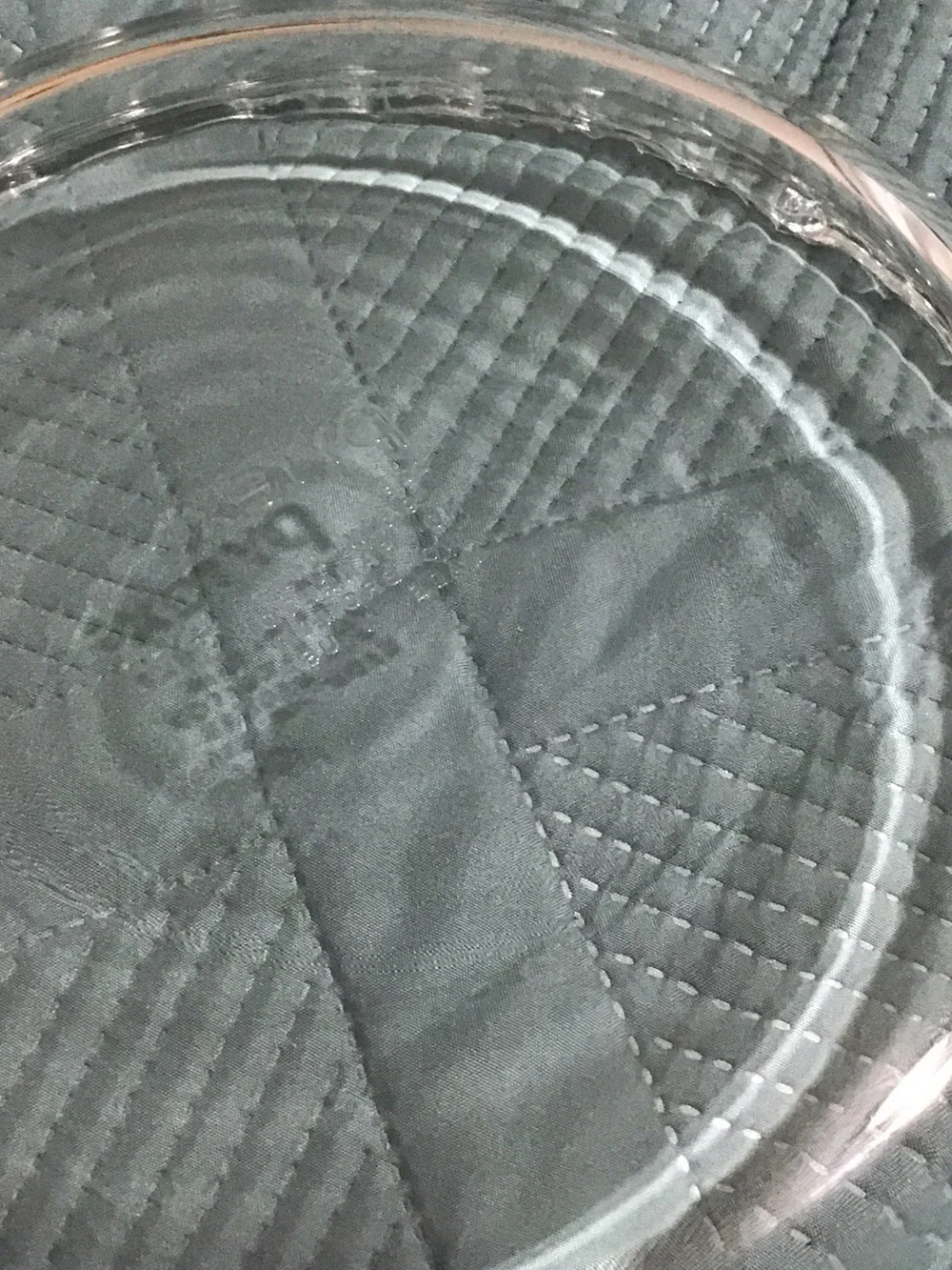Pyrex quilted oven