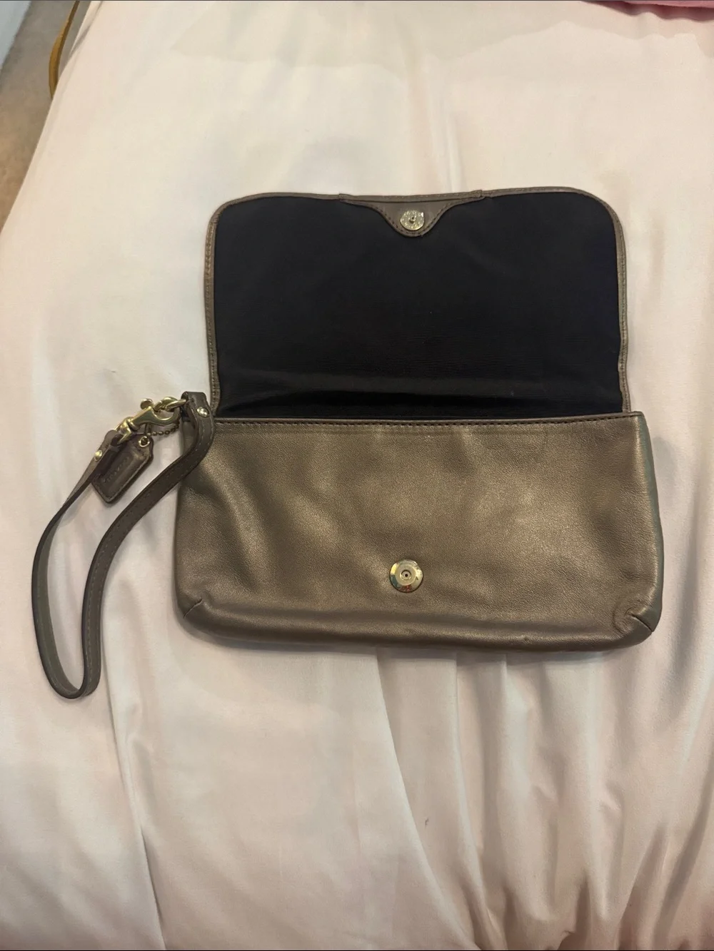 Coach detachable black