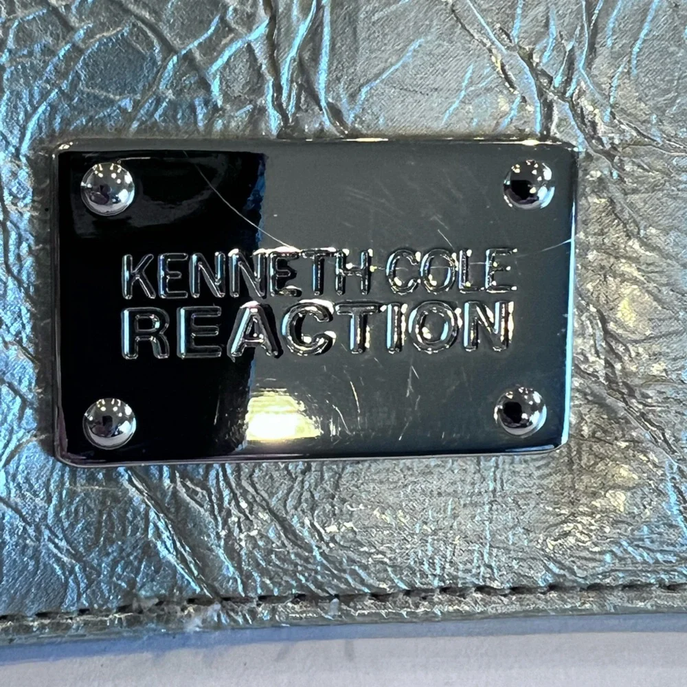 Kenneth Cole Reaction elegant silver