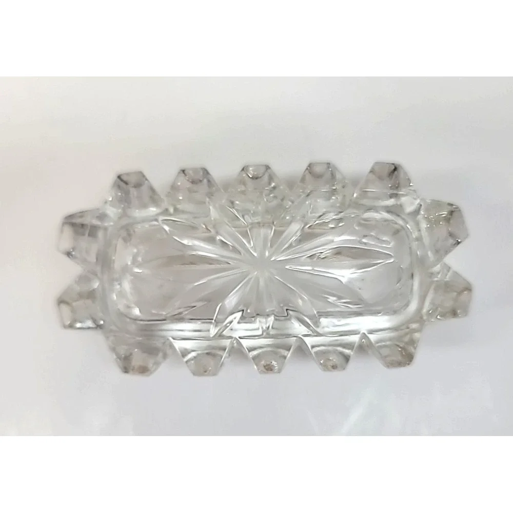Vtg Clear Crystal Hat Pin/Hair Pin Vanity Box Metal Lid w/Hibiscus Flower