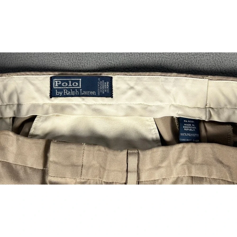 Polo Ralph Lauren item polo