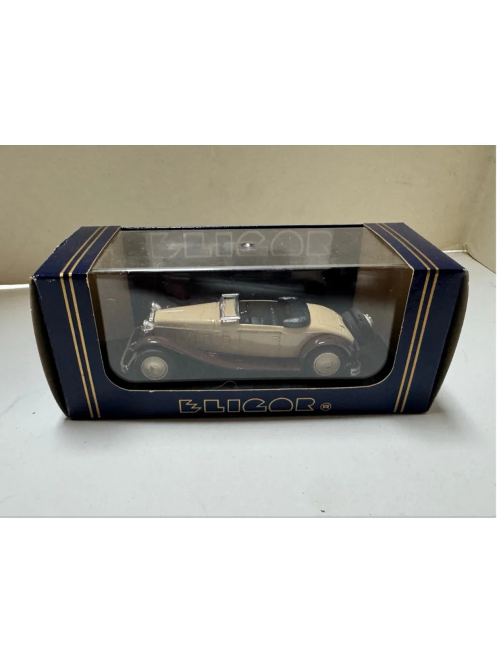 Eligor Diecast 1934 Delage D8 Cabriolet Diecast 1/43 Scale - Number 1038