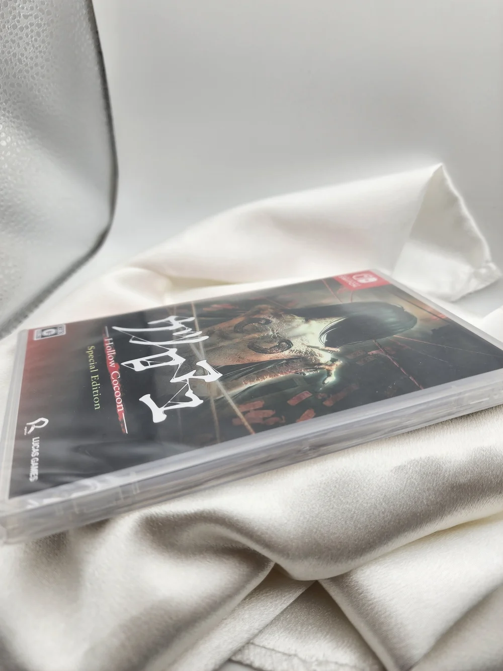 Nintendo Switch Hollow Cocoon Special Edition - JPN Import