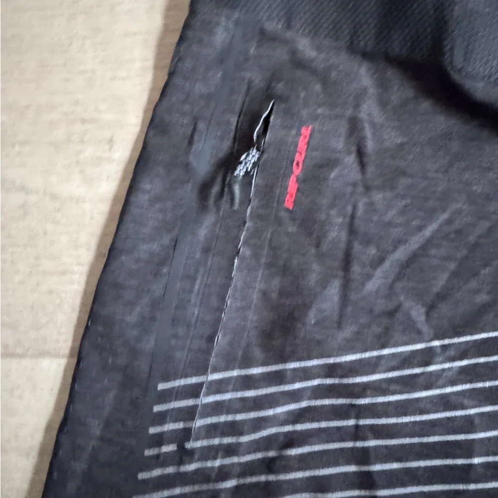 Rip Curl men’s surf 28