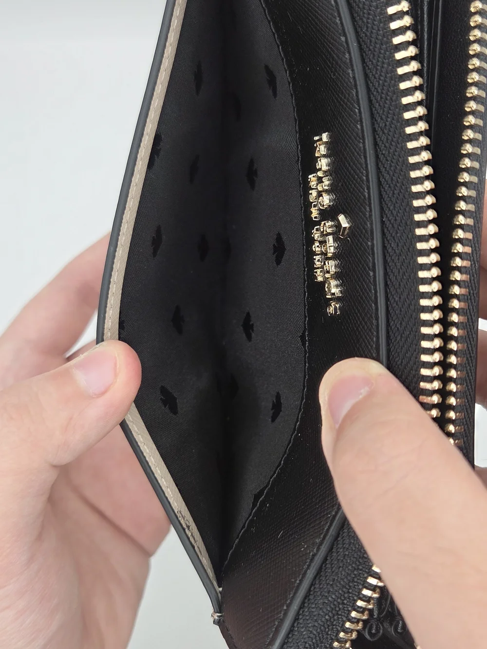 kate spade black zip