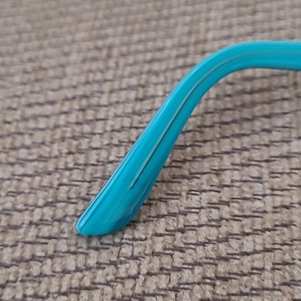 Gucci translucent teal