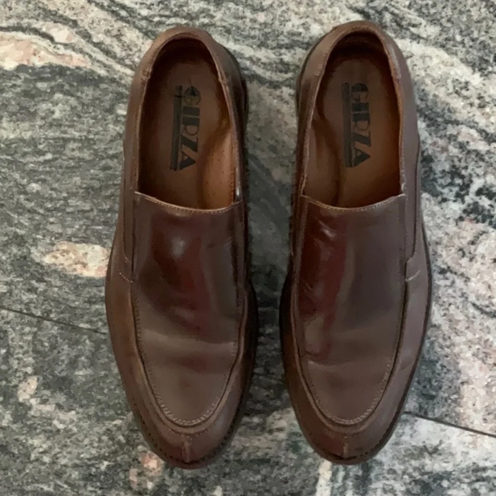 Girza leather loafers