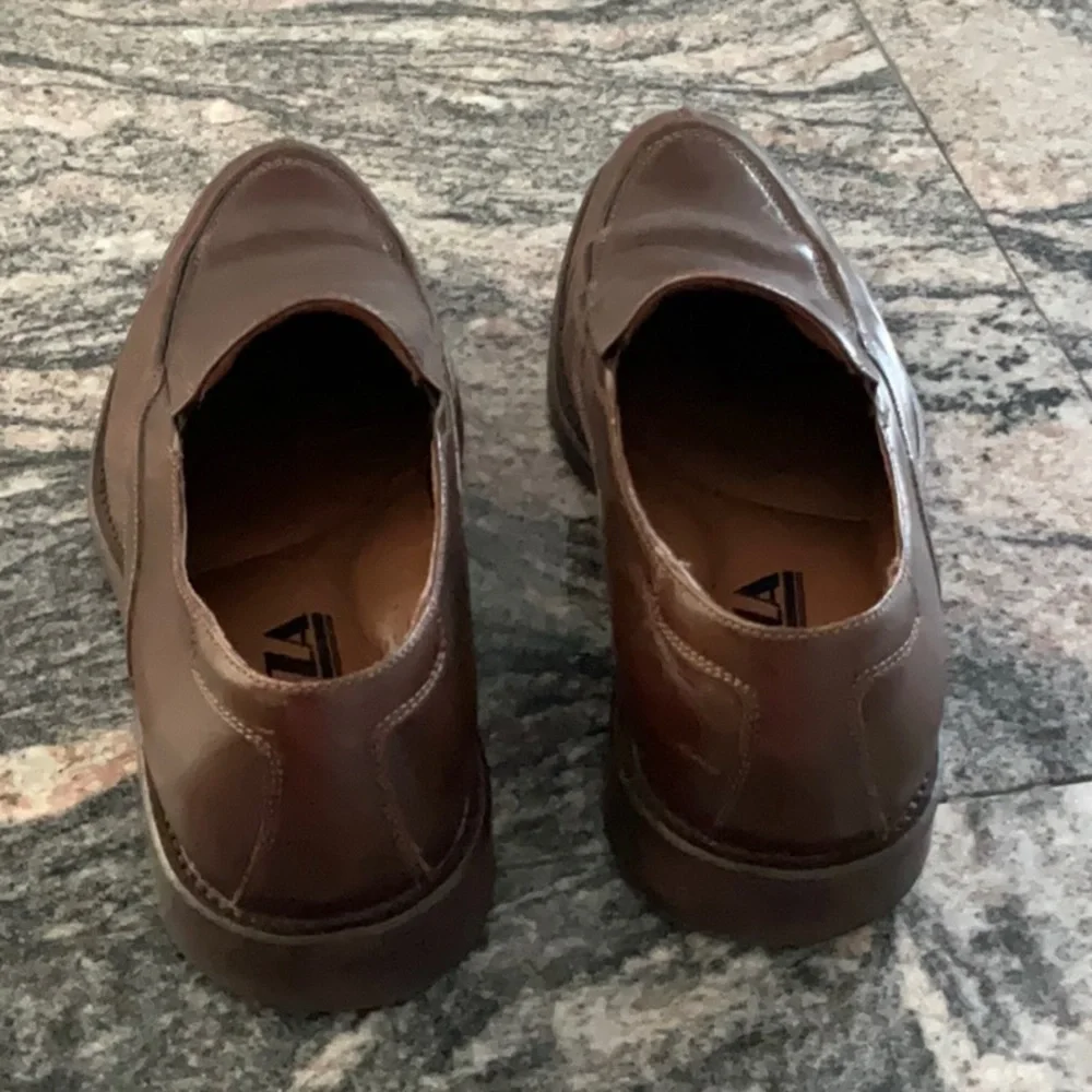 Girza leather loafers