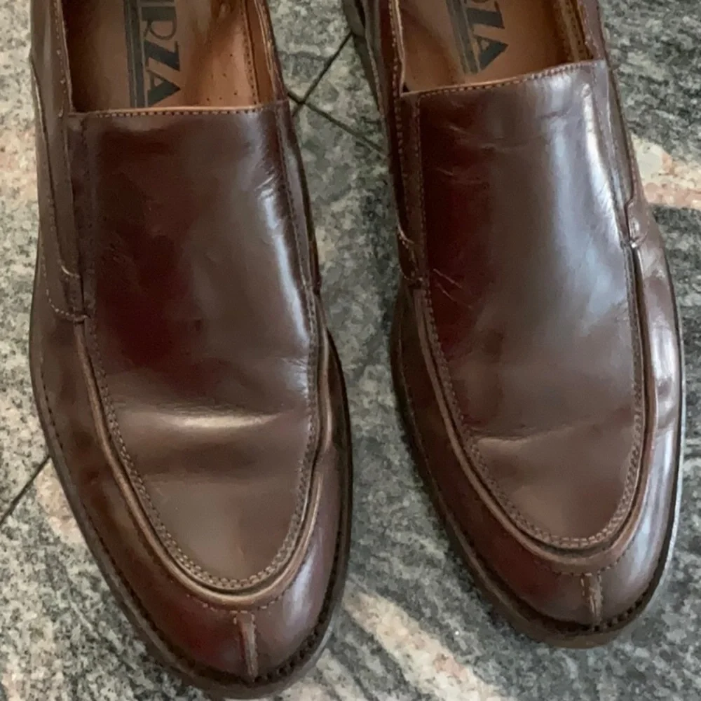 Girza leather loafers