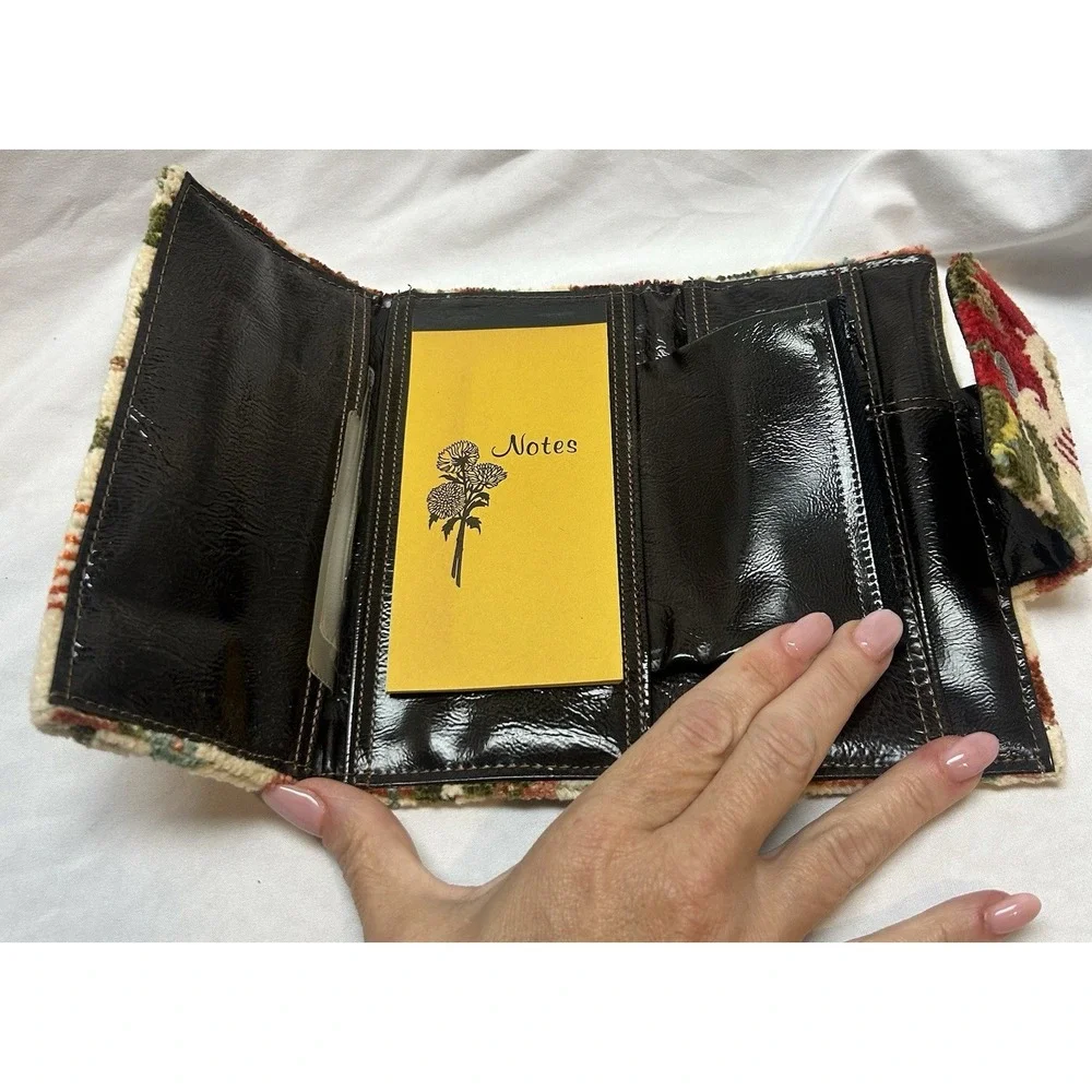 VTG NOS Needlepoint Tapestry Trifold Clutch Wallet Boho Cottagecore Floral