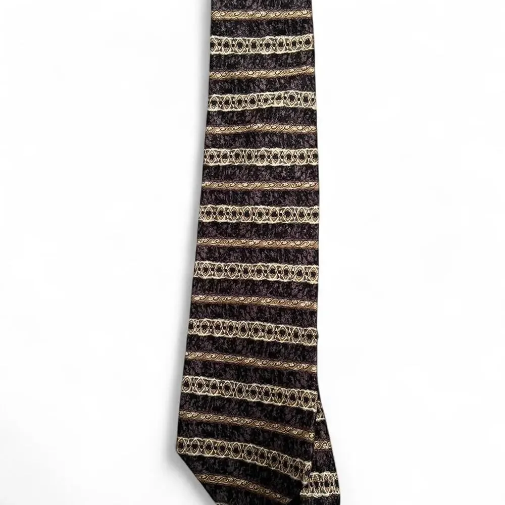 Geoffrey beene black and beige