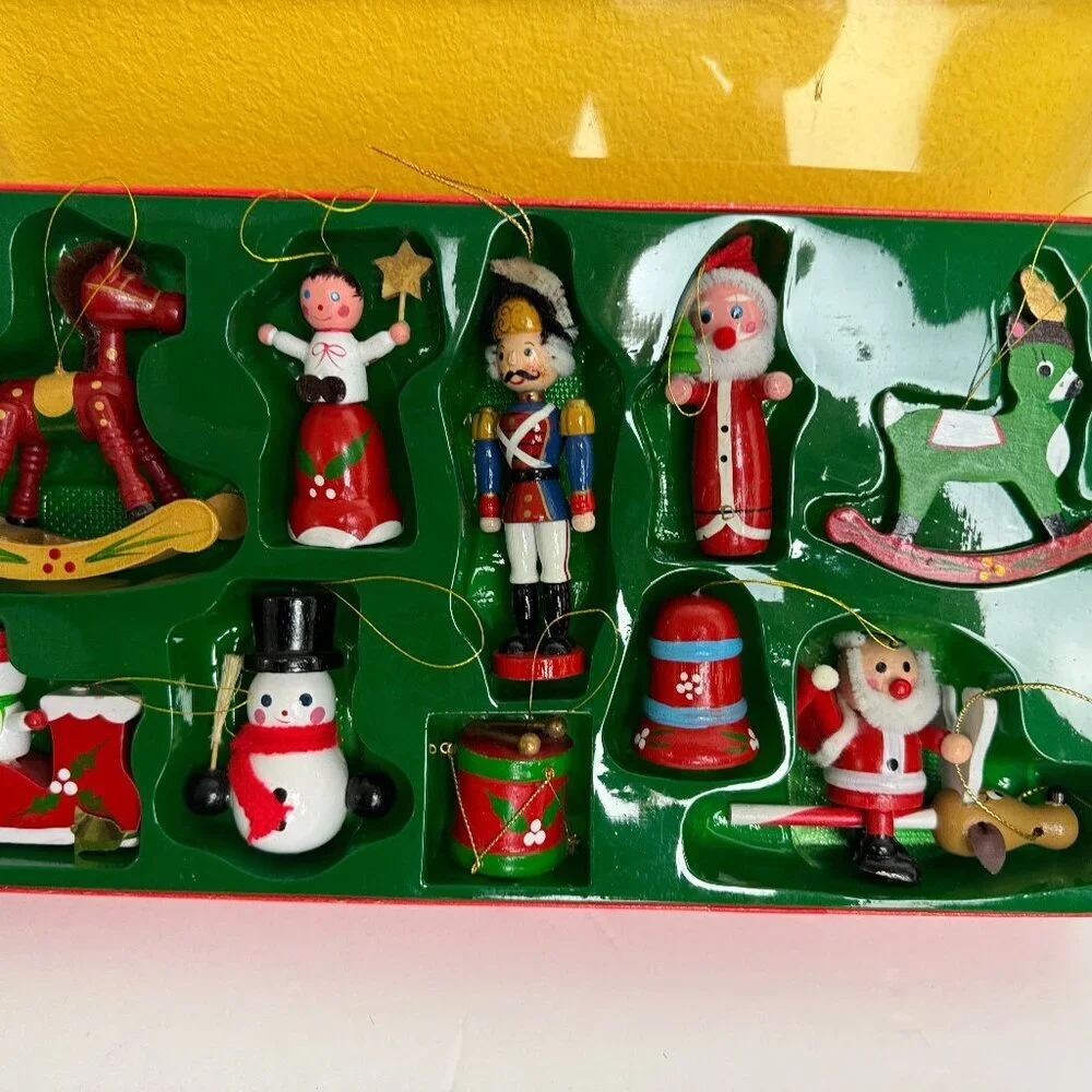 Vintage Wooden  The Christmas Collection Ornaments Lot Box  Like NEW
