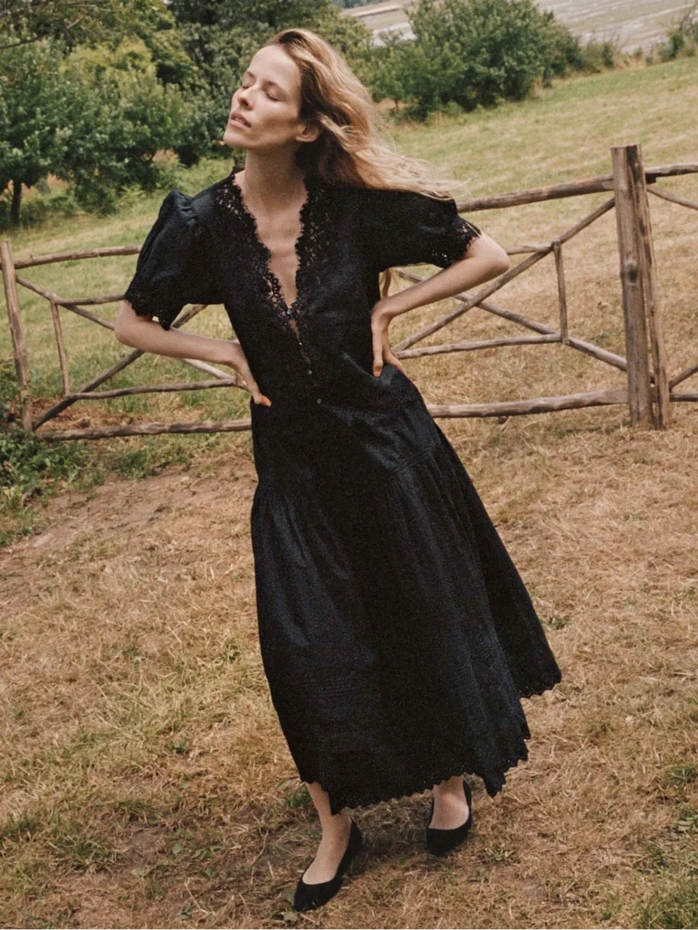 Doen elegant black
