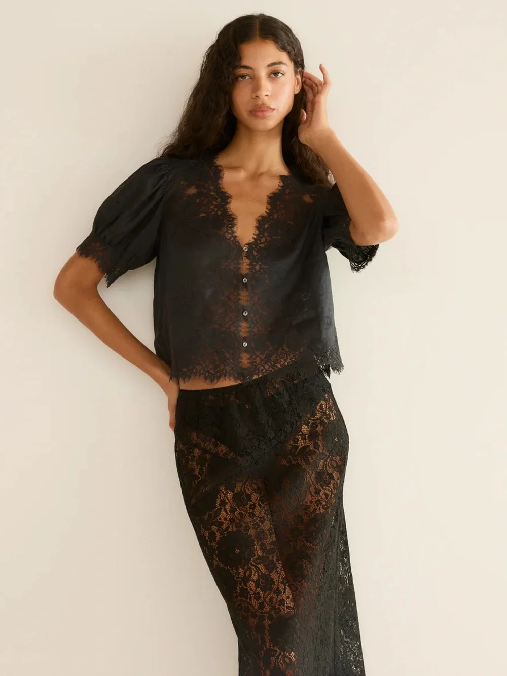 Doen elegant black