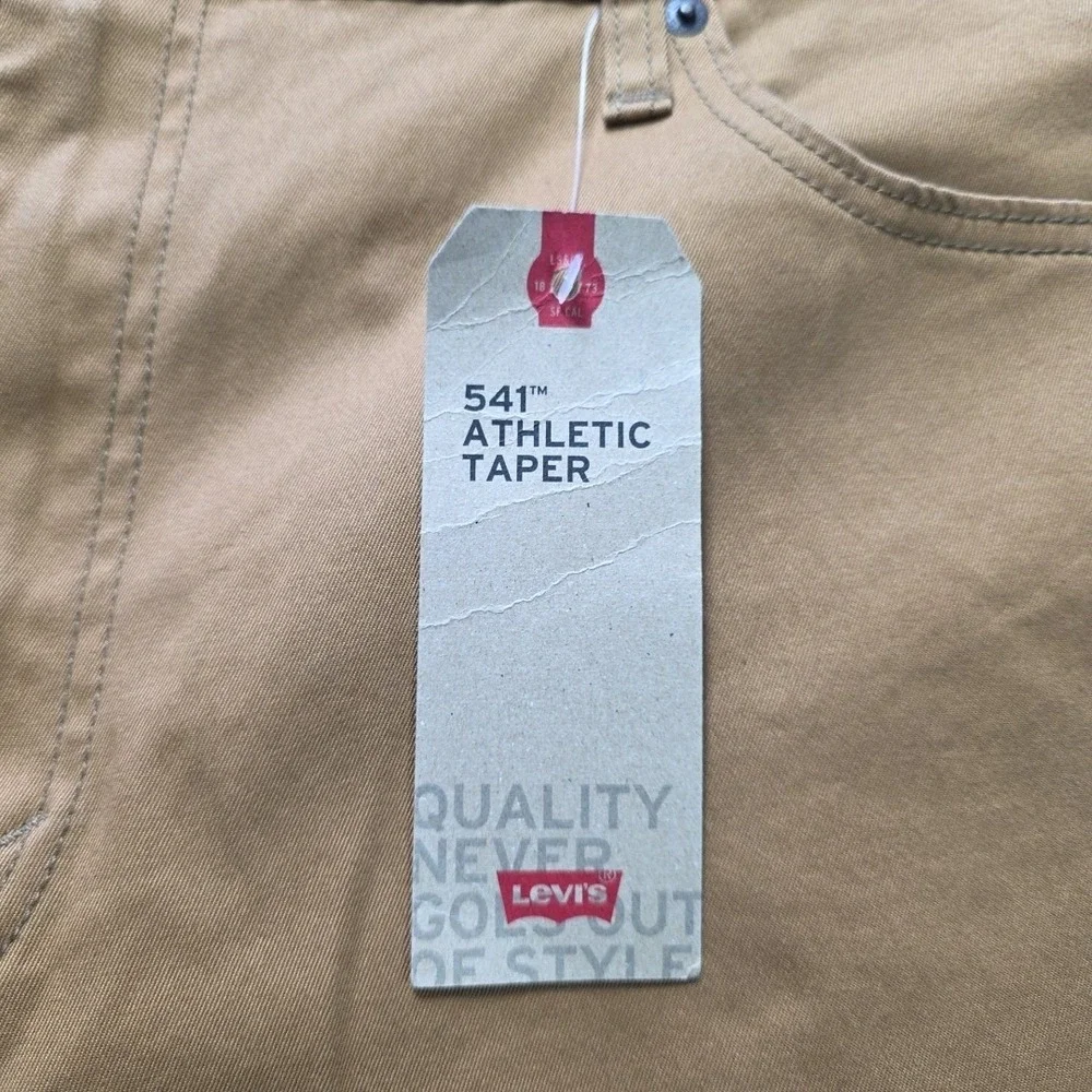 Levis