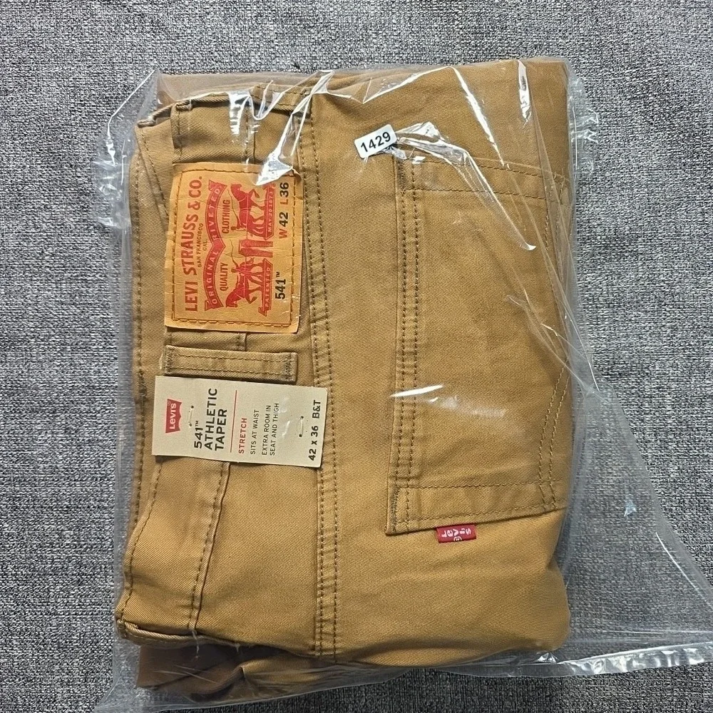 Levis