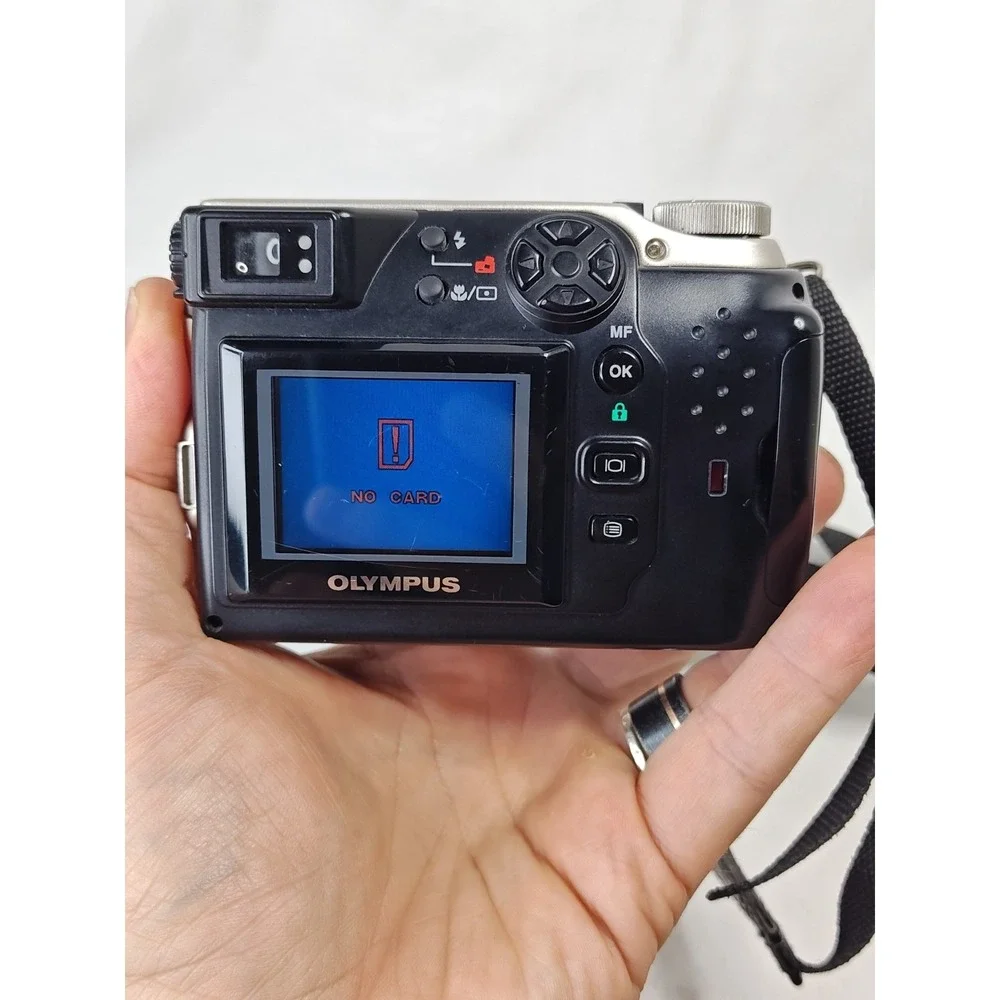 Olympus camedia 2020
