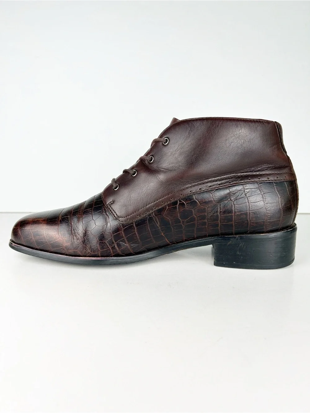 Ariat Bancroft Croc Embossed Leather Brown Lace Up Ankle Boot Bootie 10B