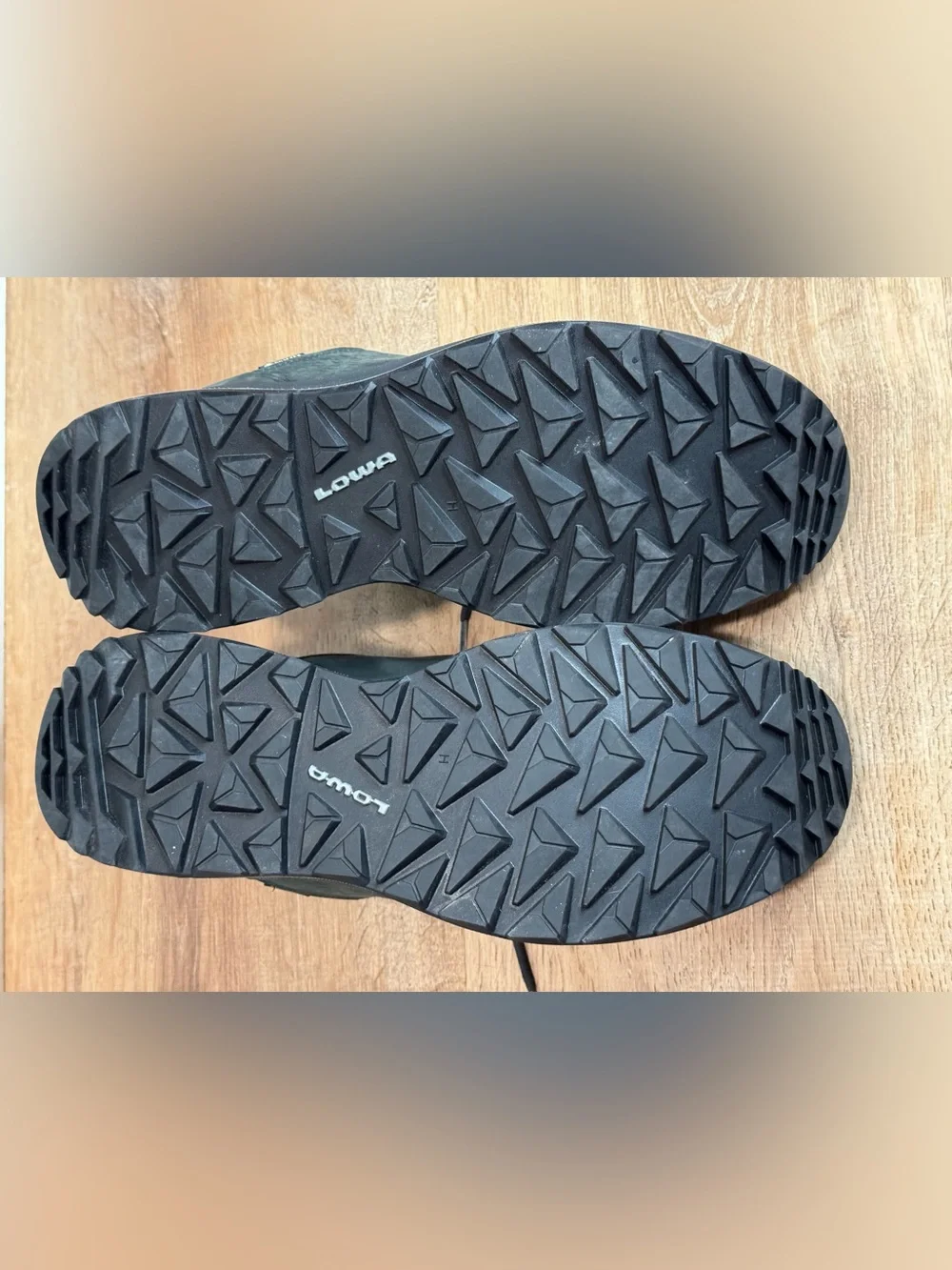 Lowa Locarno GTX Lo Hiking Shoe - Anthracite Size 9.5