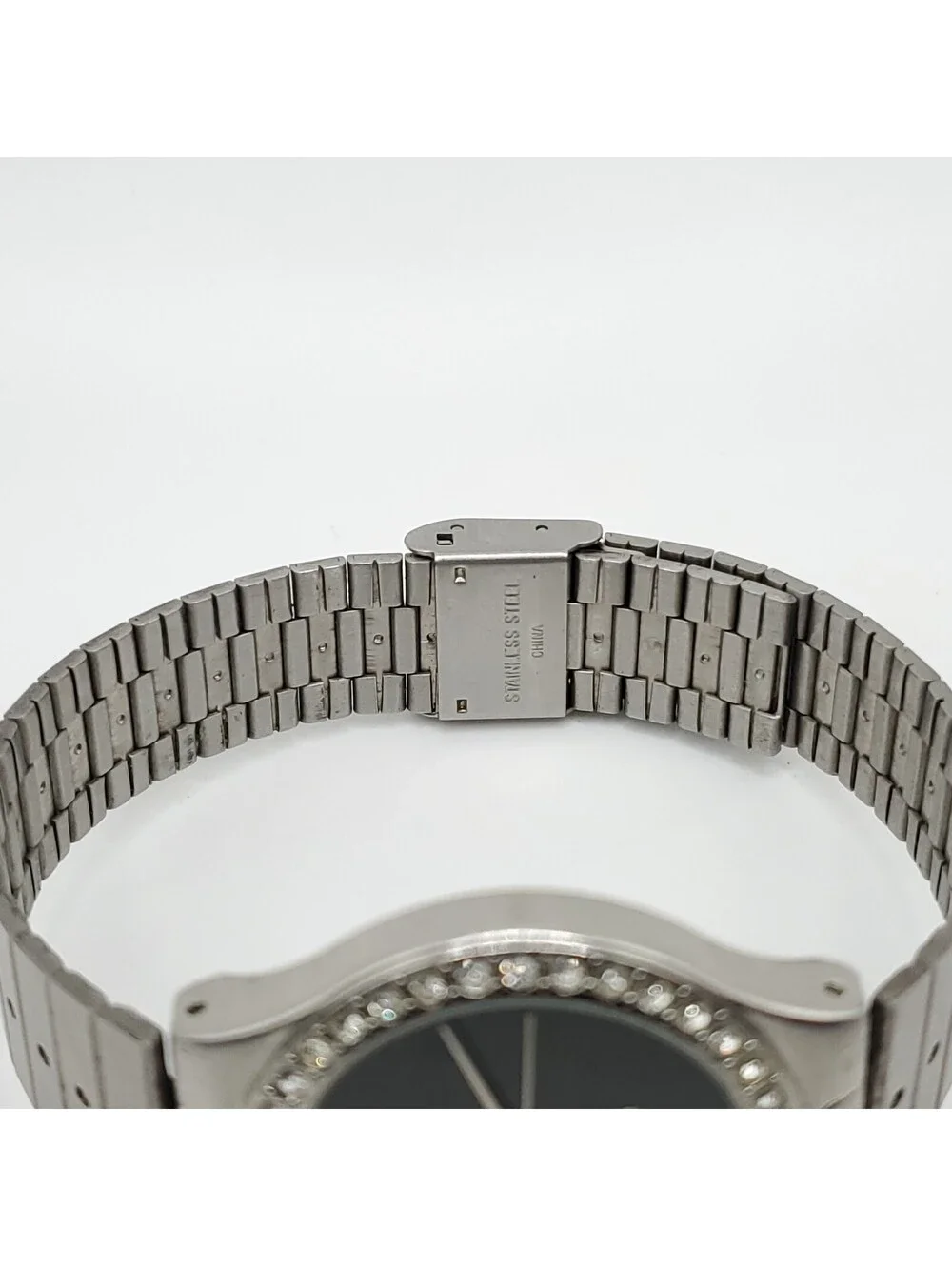 Geneva bezel missing