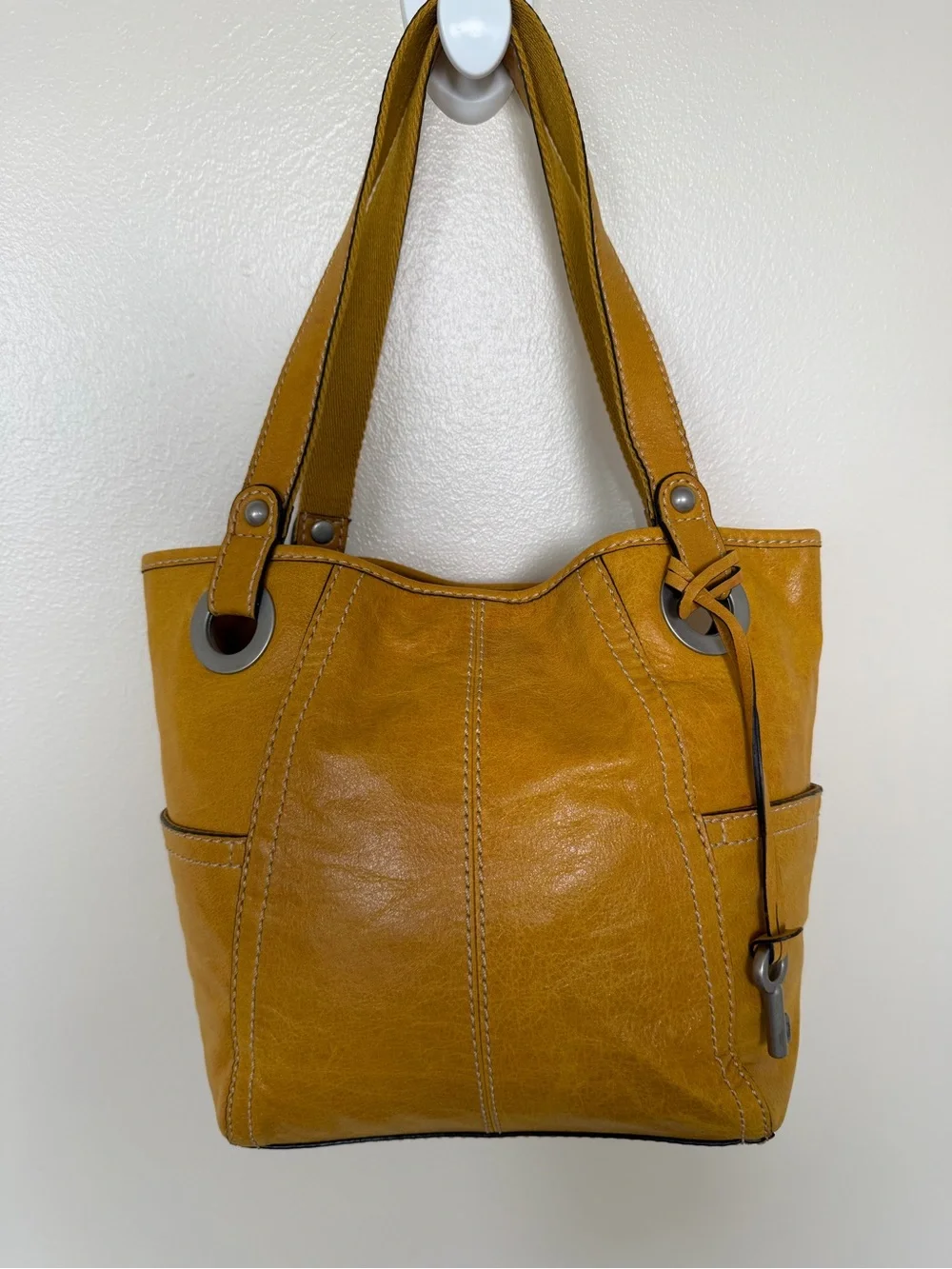 FOSSIL Mustard Yellow Gold Leather Vintage Hobo Shoulder Tote Bag w Silver Key