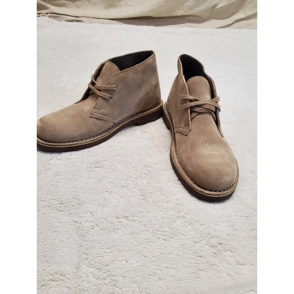 Clarks Beige Sand Tan Suede Leather‎ Laces Chukka Boot Dress Shoes 6.5 Classic