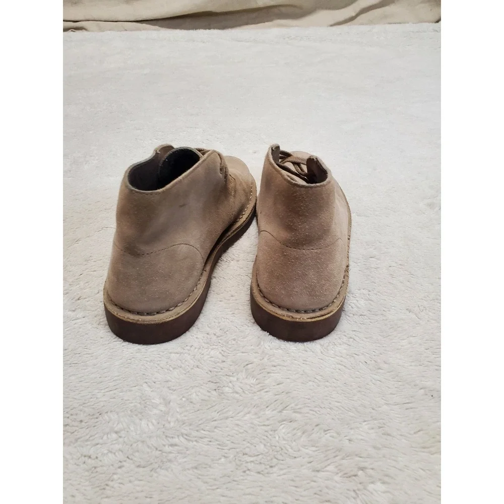 Clarks Beige Sand Tan Suede Leather‎ Laces Chukka Boot Dress Shoes 6.5 Classic