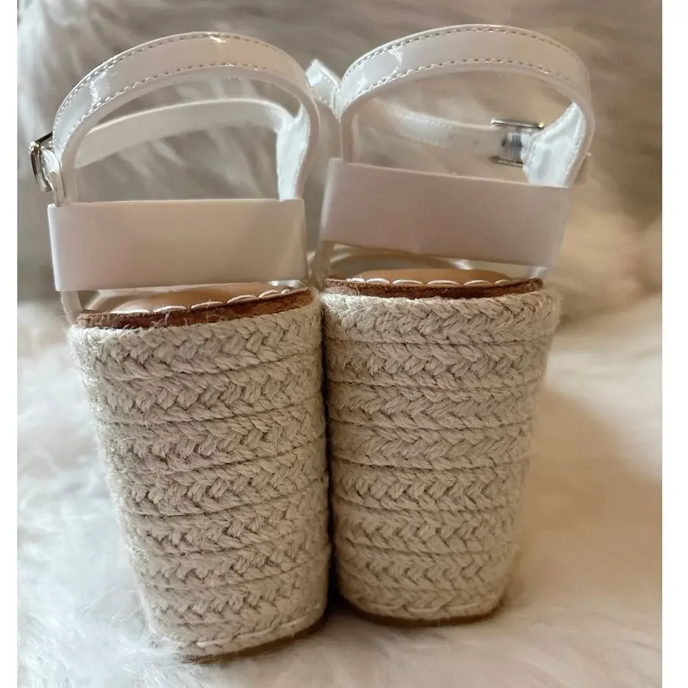 Chinese Laundry storage weddings footbed