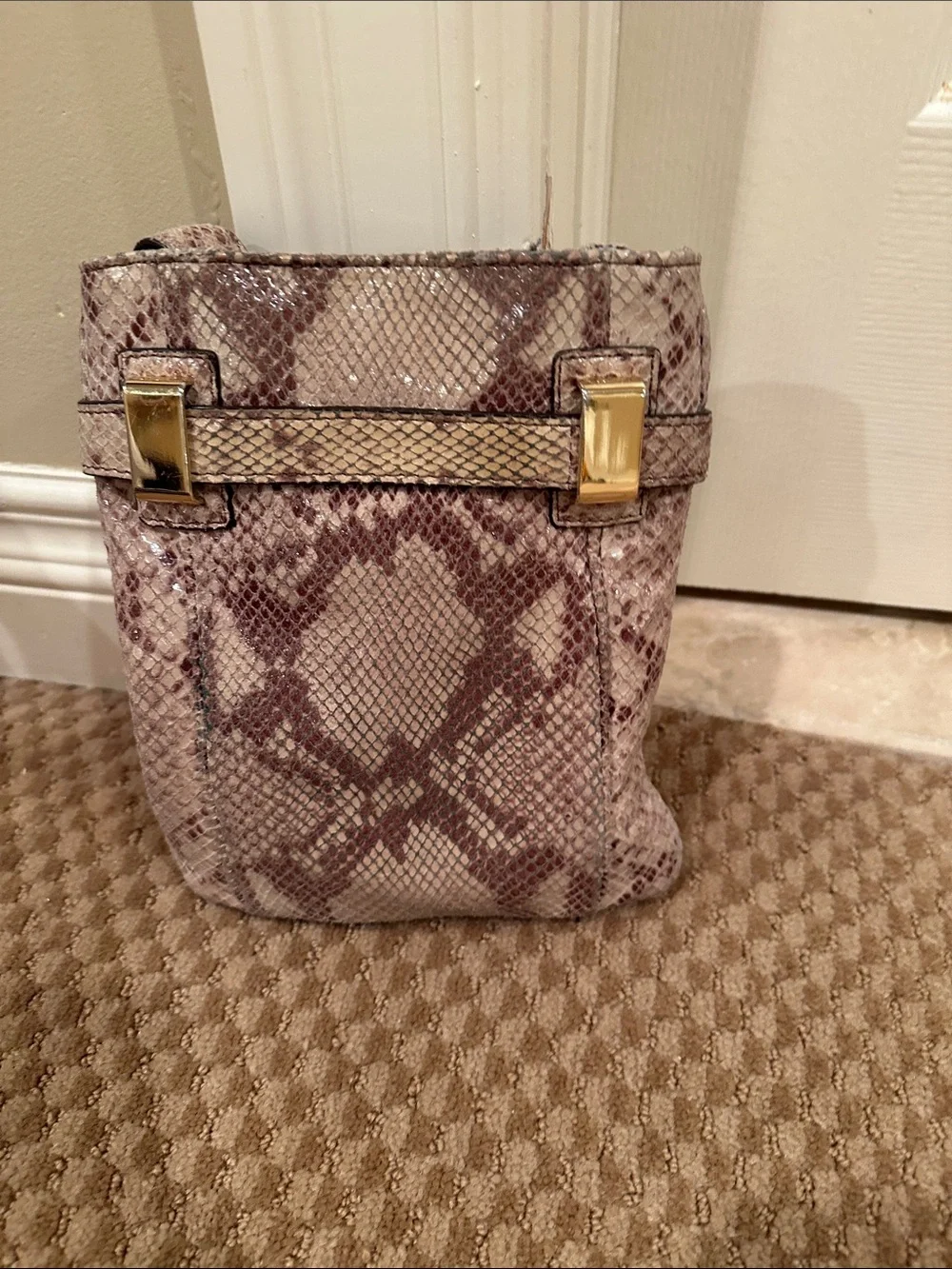 Michael Kors compact michael