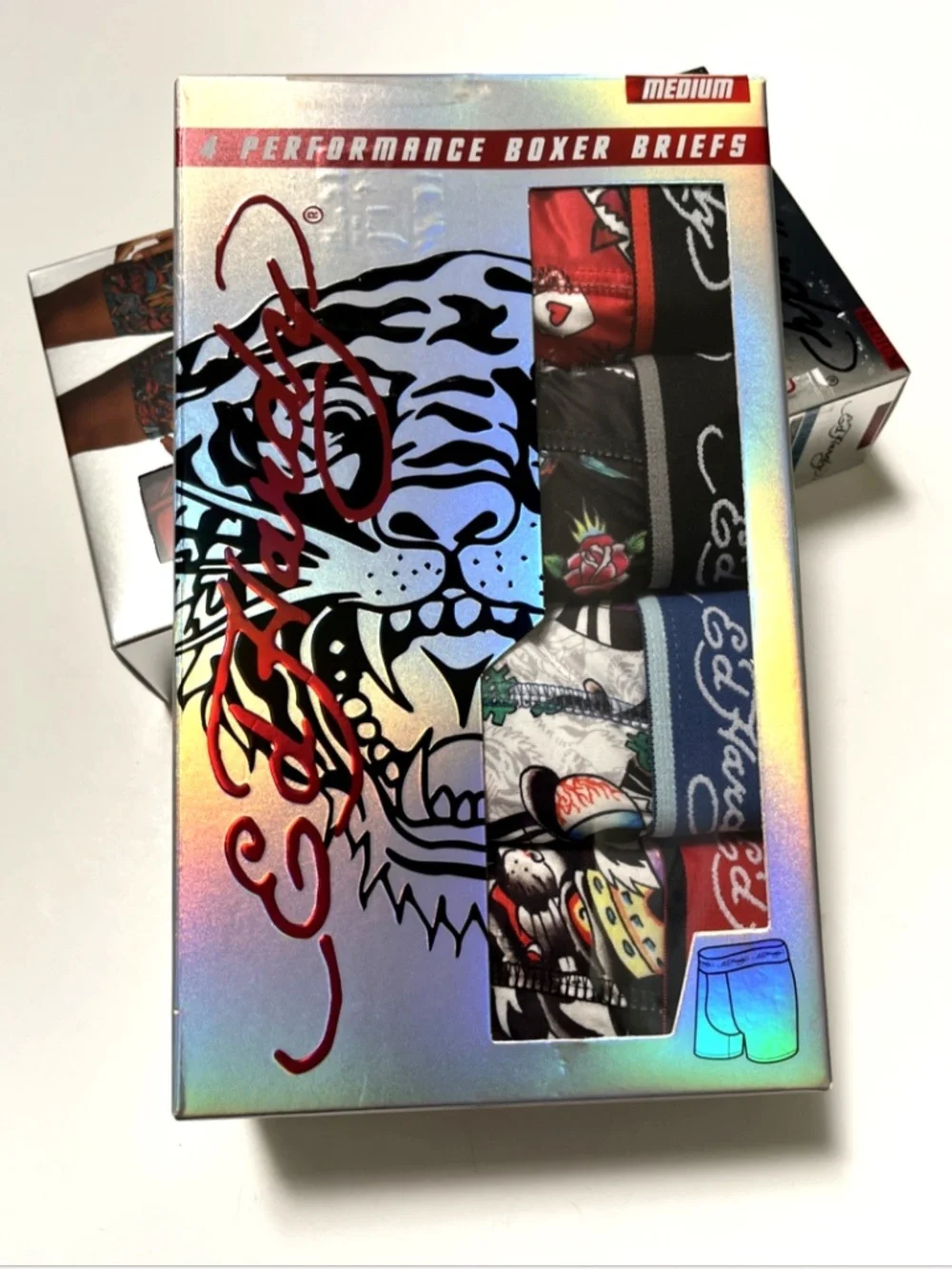 Ed Hardy bring bold