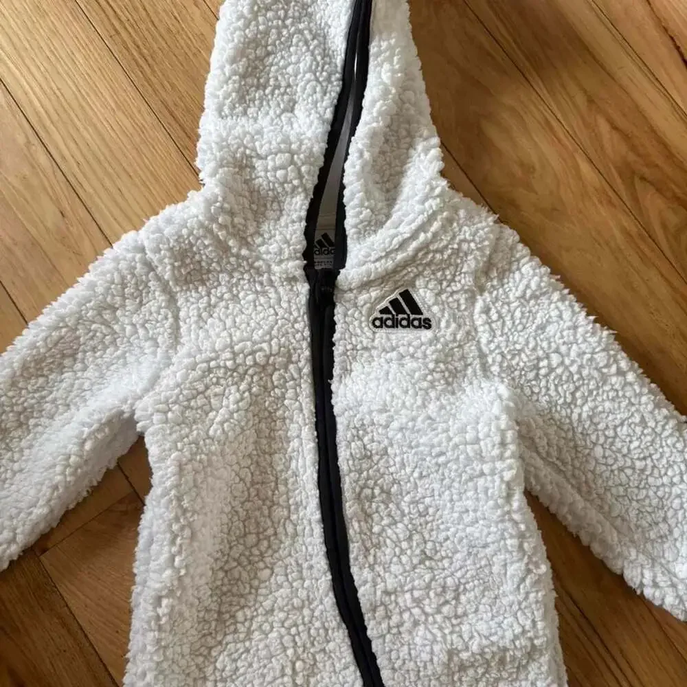 Adidas Baby Sherpa Hooded Bunting Suit 18M White