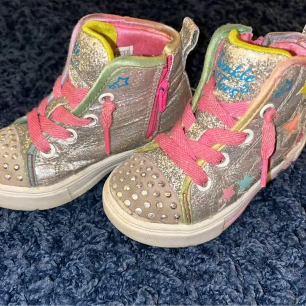 Skechers selling preowned