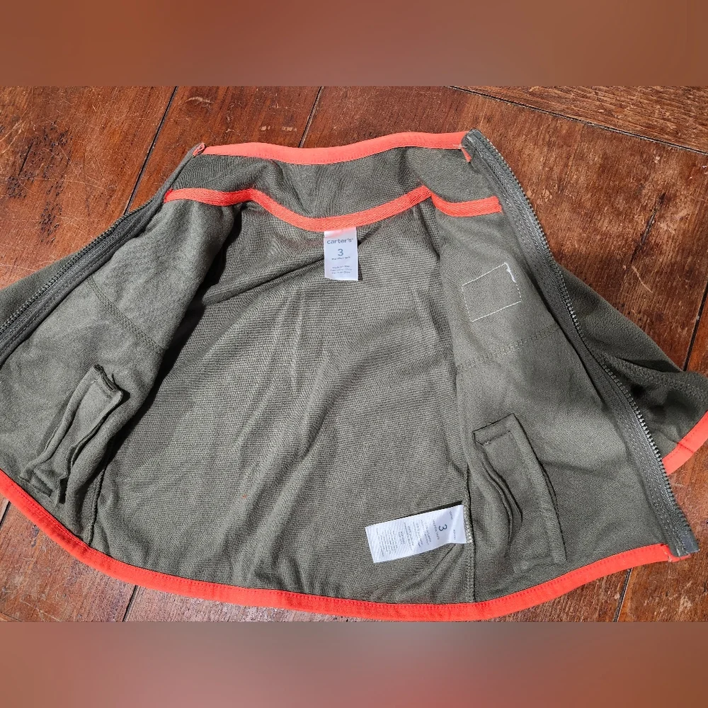 Carter's Hunter Green thin fleece zip up jacket. 3 months‎ NWT
