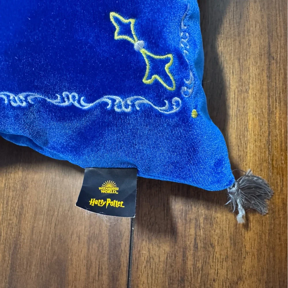 Noble Collection Official Harry Potter Ravenclaw Velvet Cushion Pillow No Raven‎