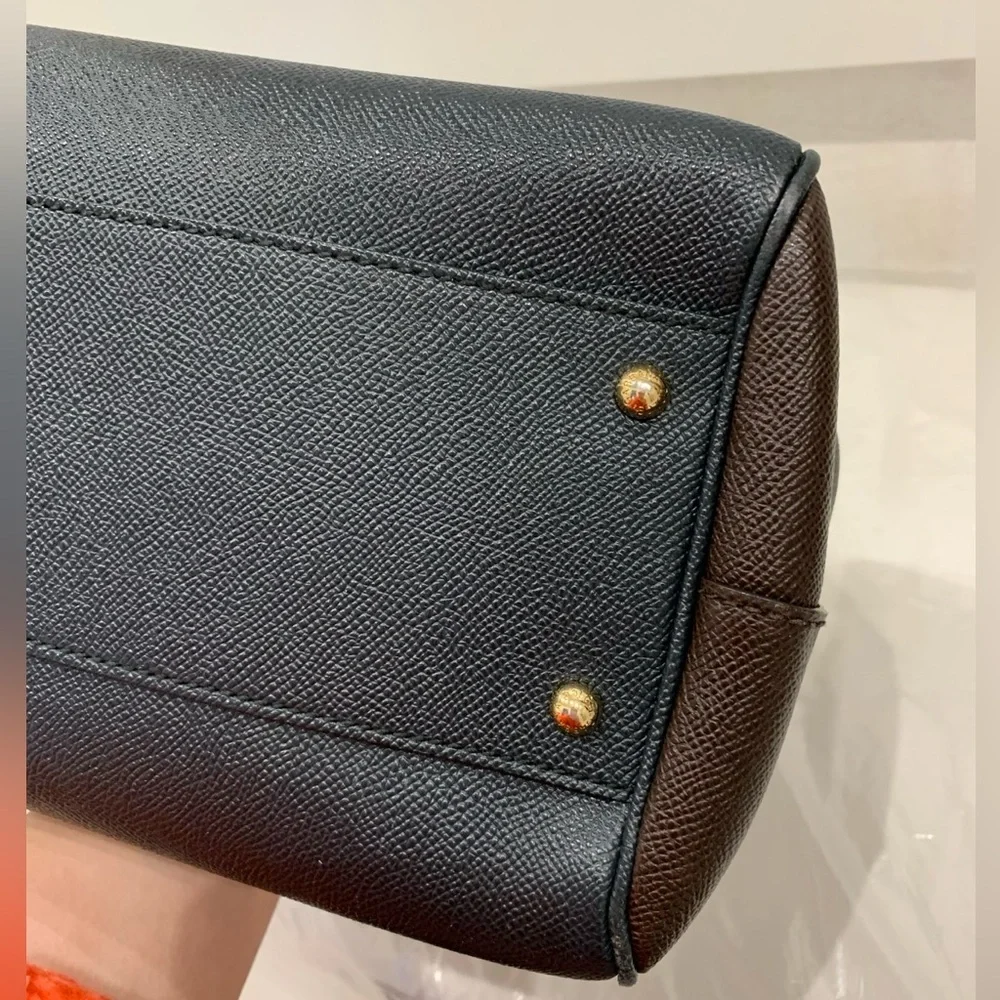 Dolce & Gabbana elegant dolce