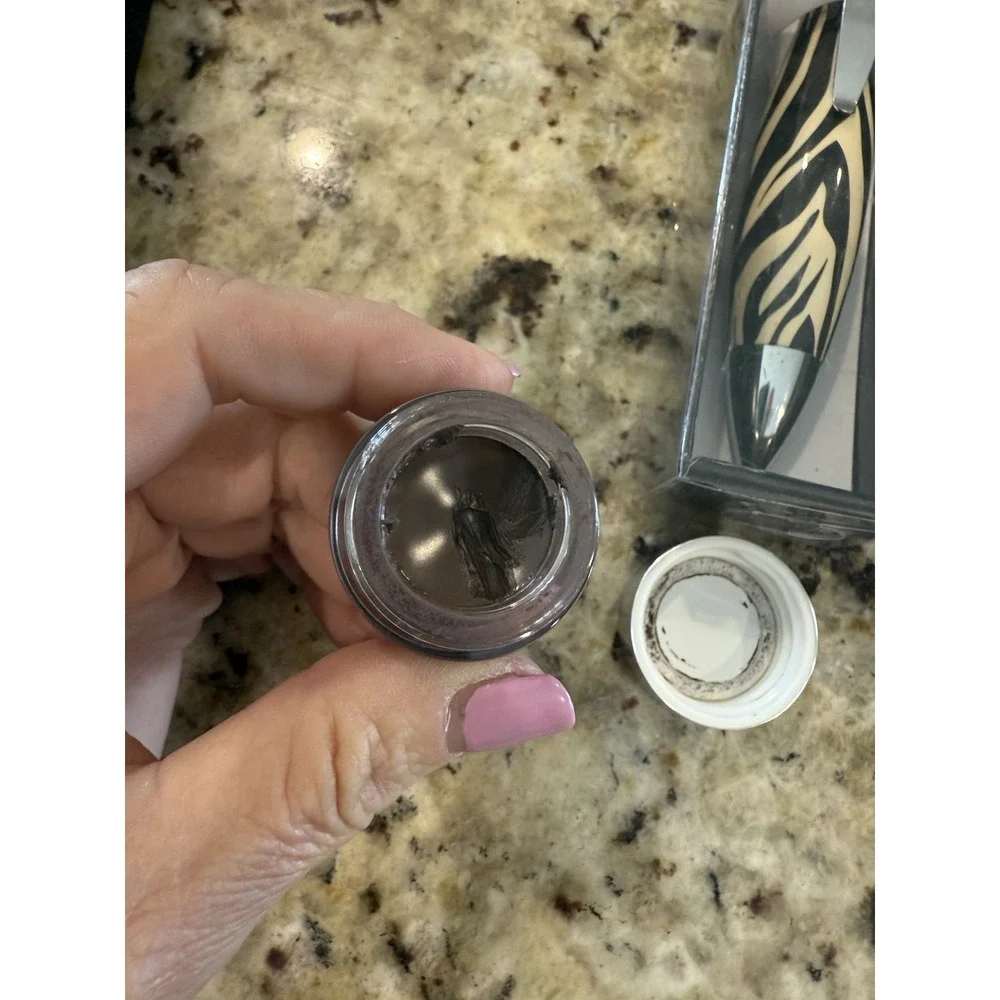 Clinique make up