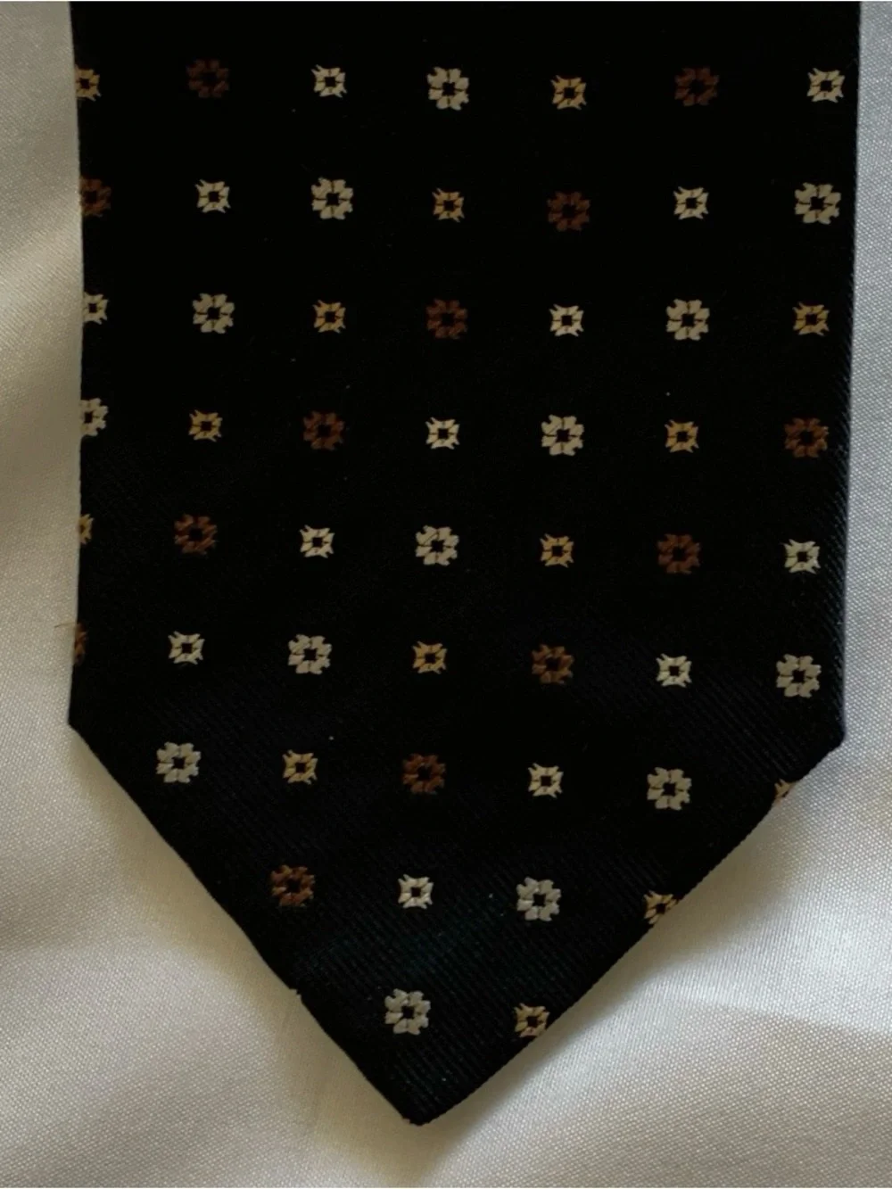 Rubinacci, Armani, Altea curated lot