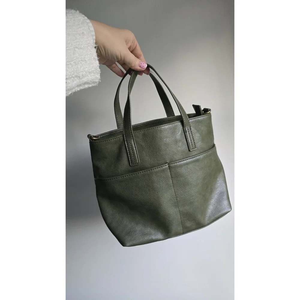 Sonoma Goods For Life  Hand Bag ‎ With Front Pockets And Zipper