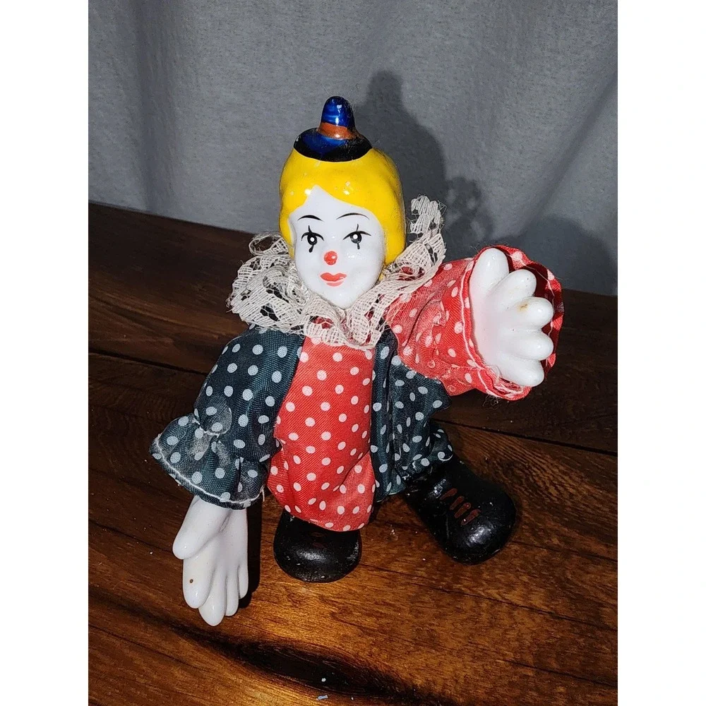 Vintage‎ Dexterity Clown Big Porcelain Hands and Feet