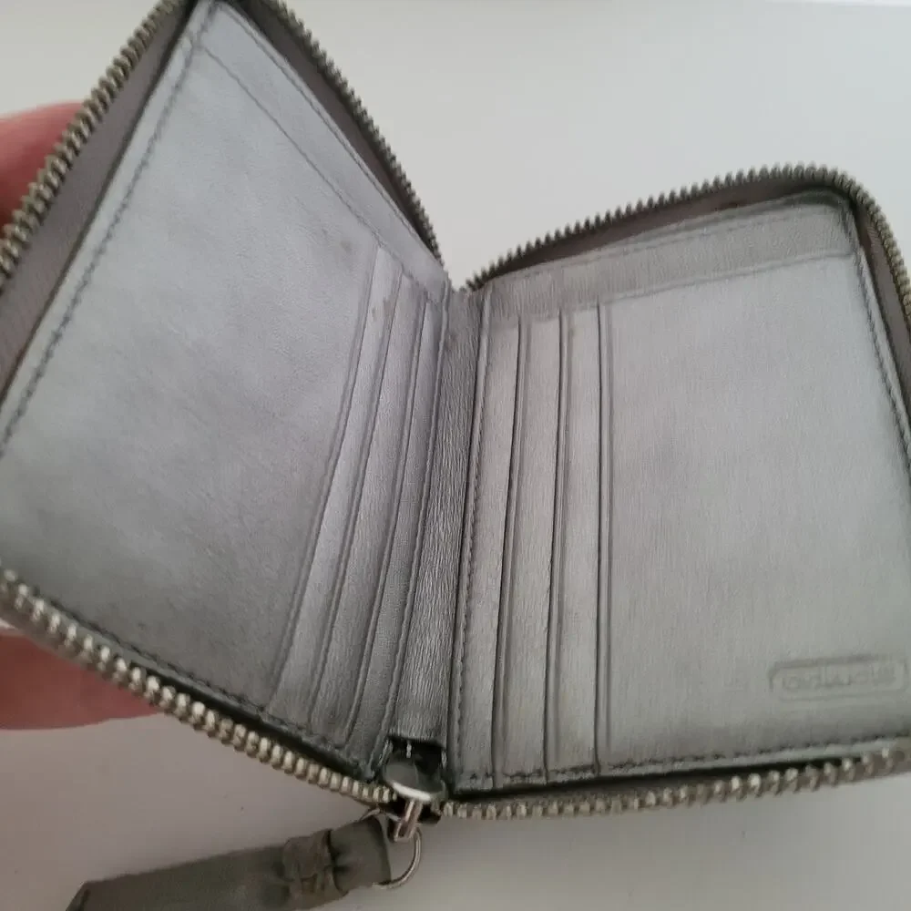 Coach Madison Wallet Leather‎ Bifold Zip Compact Zippy Signature Medium