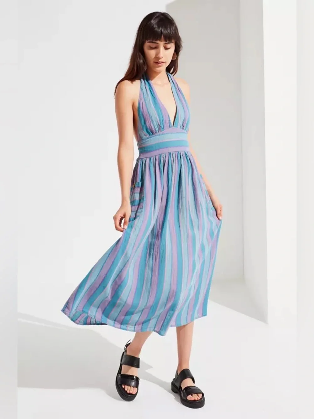URBAN OUTFITTERS BETSEY LINEN HALTER MIDI size S