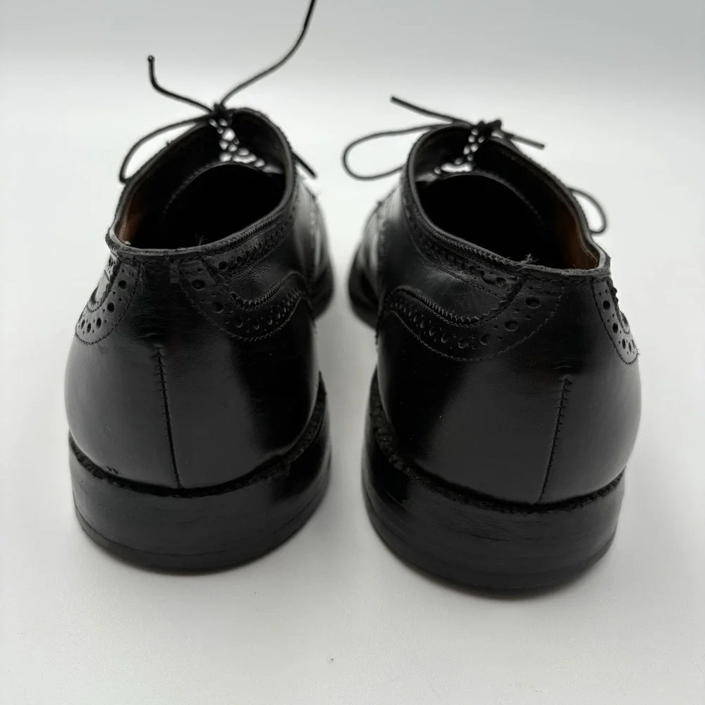 Allen Edmonds brand allen